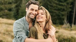 Signs You’re Dating the Right Person